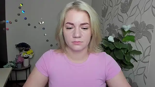 MariaSttone online show from 11-23-25, 04:40