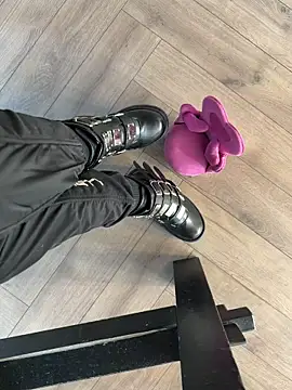 FeetVibe online show from 02-12-26, 07:36