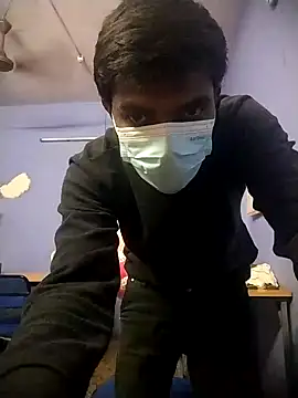 Tamilandteluguboy14 online show from 12-02-24, 11:34