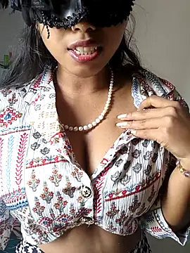 sandy naughty online show from 11-19-25, 08:36