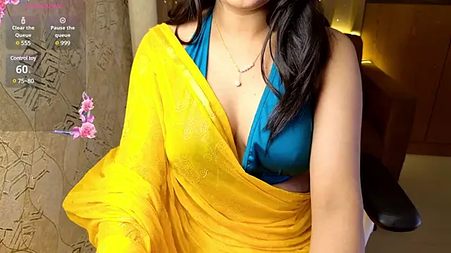 Snapshot of Punjabi_Queen1 chatting on 12-07-24, 08:27 Punjabi Queen1 online show from 12-07-24, 08:27