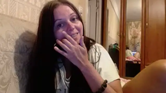 Snapshot of CatMelissa chatting on 09-16-25, 09:49 CatMelissa online show from 09-16-25, 09:49