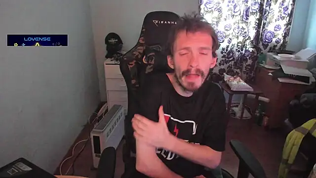 Snapshot of sexy264329 chatting on 02-23-25, 04:13 sexy264329 online show from 02-23-25, 04:13