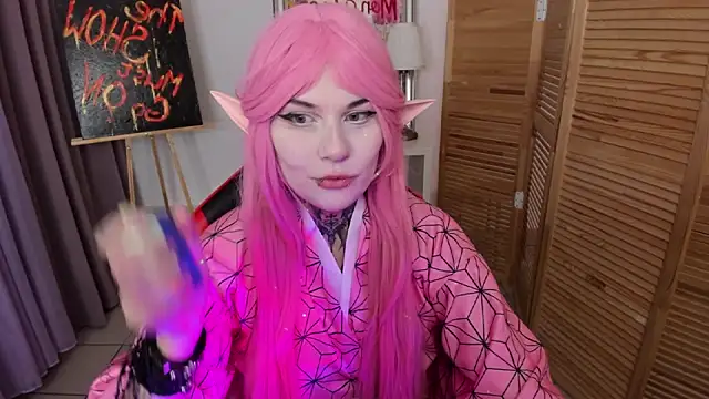 Snapshot of mekurisu chatting on 11-12-25, 01:28 mekurisu online show from 11-12-25, 01:28