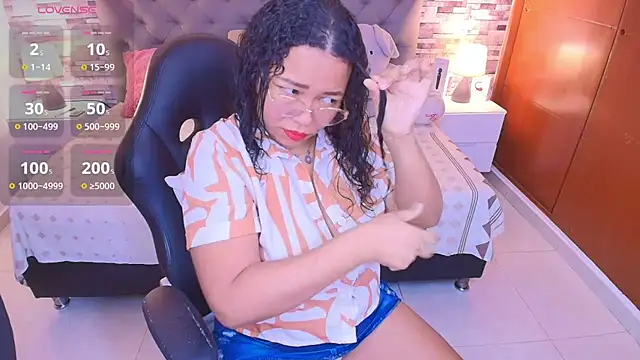 italy   boobs online show from 11-20-25, 12:05