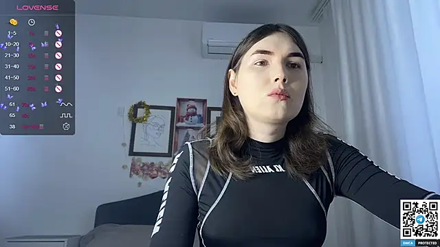 Maria Bowie online show from 01-15-25, 07:26