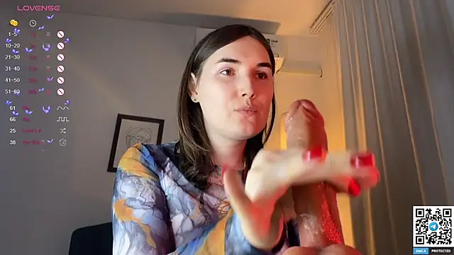 Maria Bowie online show from 02-19-25, 05:27