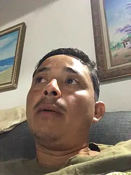 isacalejandroo online show from 01-16-25, 04:17