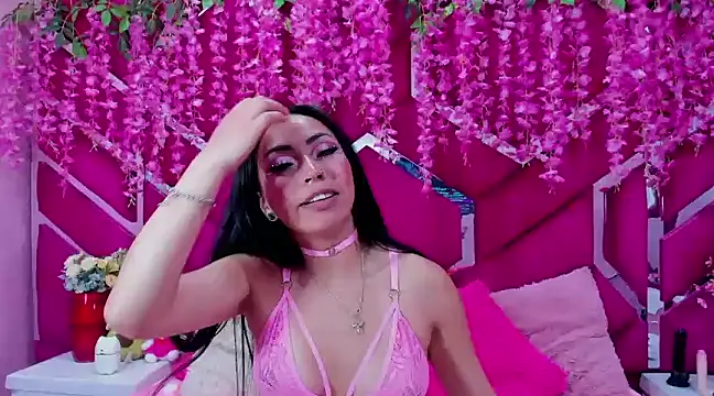 nathalia pink online show from 02-06-25, 06:08
