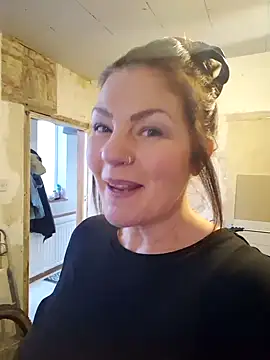 Snapshot of 420Curvybabe chatting on 01-13-25, 03:04 420Curvybabe online show from 01-13-25, 03:04