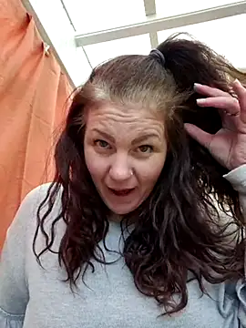 Snapshot of 420Curvybabe chatting on 02-21-25, 04:37 420Curvybabe online show from 02-21-25, 04:37