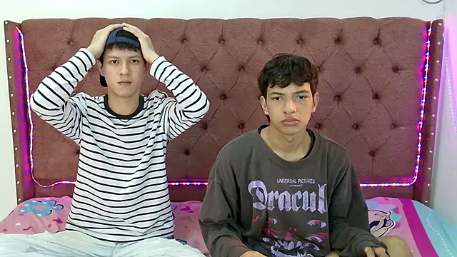 Snapshot of boys_yourparty chatting on 12-16-24, 01:43 boys yourparty online show from 12-16-24, 01:43