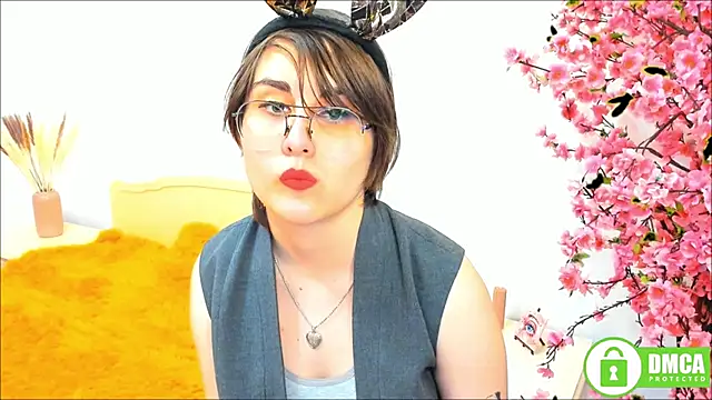 Funny bunnyy online show from 12-23-24, 03:29