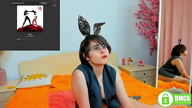 Funny bunnyy online show from 12-27-24, 10:37