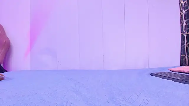 franyelimss online show from 10-25-25, 07:08