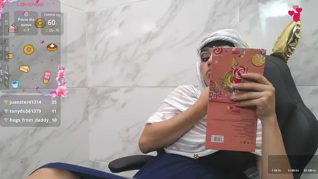 Snapshot of shaila_anali chatting on 01-25-25, 03:30 shaila anali online show from 01-25-25, 03:30