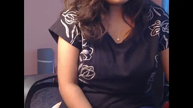 Snapshot of AngelLiza69 chatting on 02-13-25, 10:34 AngelLiza69 online show from 02-13-25, 10:34