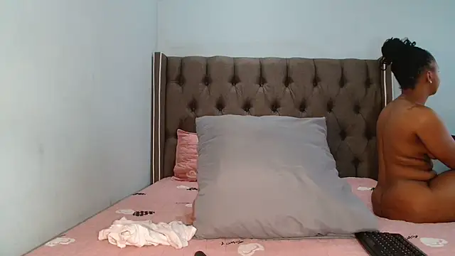 CHOCKYCHOCX2 online show from 11-13-25, 04:33