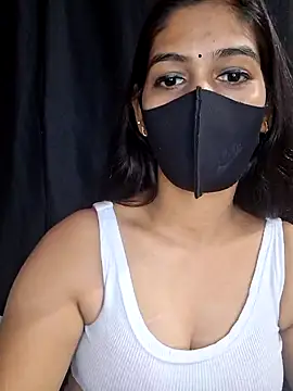 Snapshot of Garima_G chatting on 01-07-25, 01:35 Garima G online show from 01-07-25, 01:35