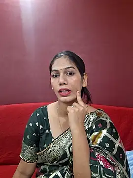 Snapshot of Garima_G chatting on 10-18-25, 04:52 Garima G online show from 10-18-25, 04:52