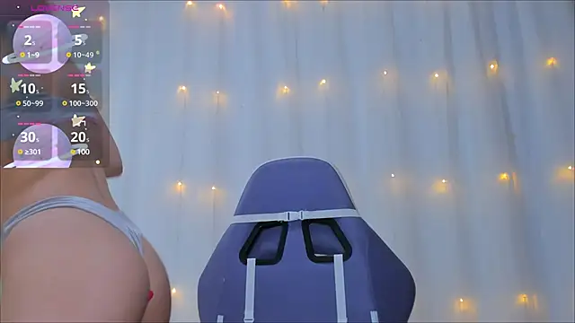 Snapshot of AnneGagner chatting on 02-18-25, 10:03 AnneGagner online show from 02-18-25, 10:03