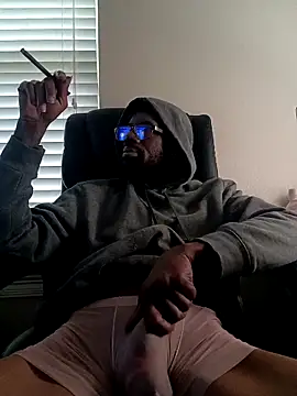 Txdarkmeat74 online show from 12-05-25, 02:14