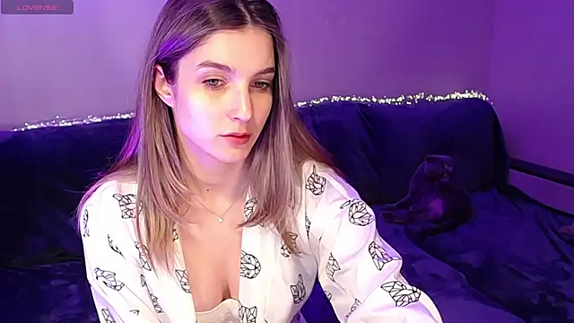 Abigail Wills online show from 04-08-26, 05:24