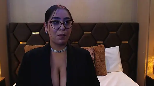 Snapshot of DevonPiers chatting on 01-08-25, 03:07 DevonPiers online show from 01-08-25, 03:07