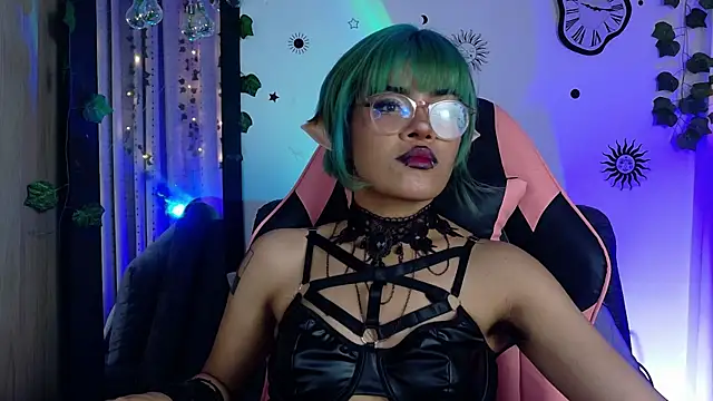 sweet Samx online show from 06-17-26, 07:55