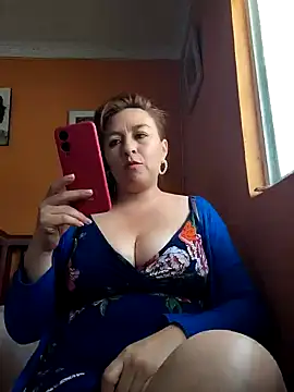 Snapshot of sussy_185 chatting on 01-15-25, 07:23 sussy 185 online show from 01-15-25, 07:23