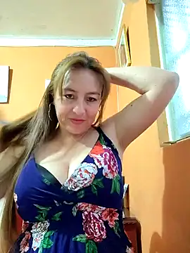 Snapshot of sussy_185 chatting on 01-19-25, 11:10 sussy 185 online show from 01-19-25, 11:10