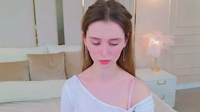 MarybethSnow online show from 04-24-26, 05:04