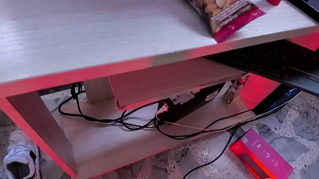 anniemayerx  online show from 01-23-25, 04:04