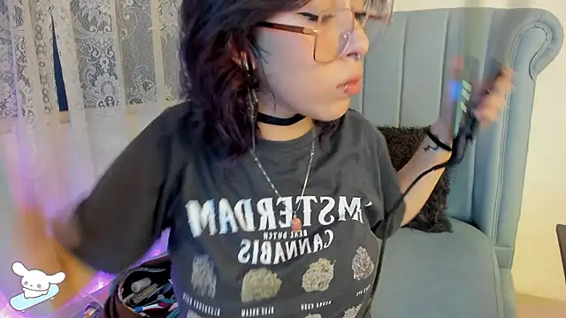 AlexaFoxy18 online show from 01-15-26, 07:35