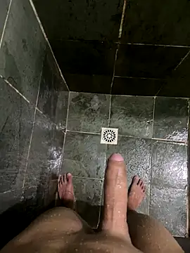 Snapshot of gzn01 chatting on 11-03-25, 07:15 gzn01 online show from 11-03-25, 07:15