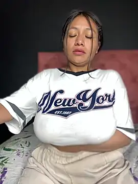 Im Little online show from 02-26-25, 09:42