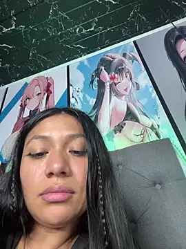 Im Little online show from 11-08-25, 03:07