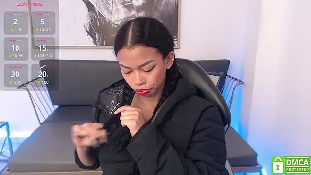 Shenna brunette  online show from 01-30-25, 01:10