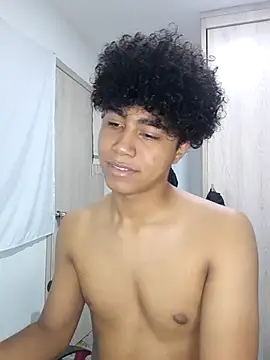 sexy diamante  online show from 02-10-26, 08:07