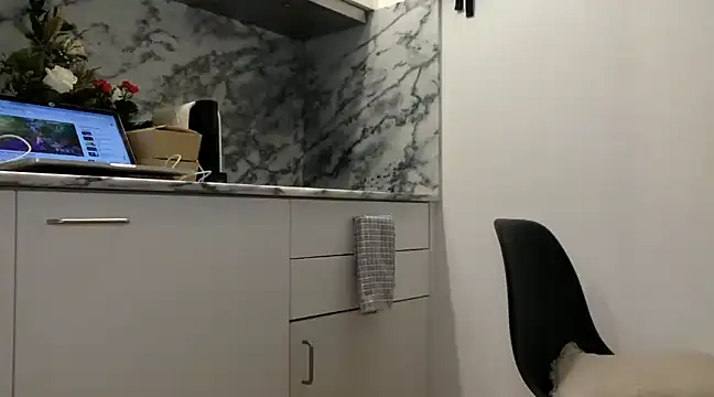 brazilianbbinuk online show from 03-10-25, 07:53