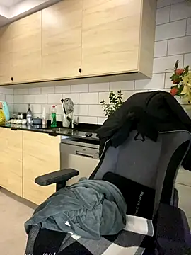 brazilianbbinuk online show from 11-24-25, 12:43