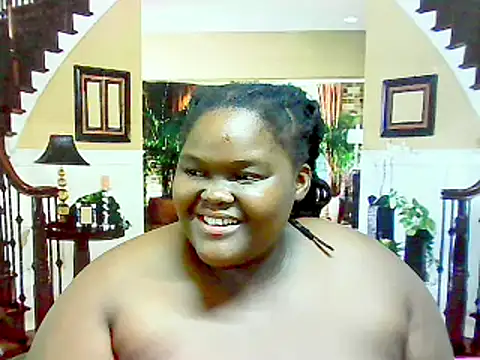 Snapshot of EbonyHotBuns chatting on 02-22-25, 06:06 EbonyHotBuns online show from 02-22-25, 06:06