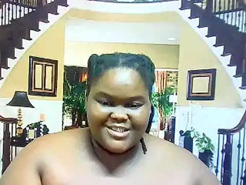 Snapshot of EbonyHotBuns chatting on 02-25-25, 09:31 EbonyHotBuns online show from 02-25-25, 09:31