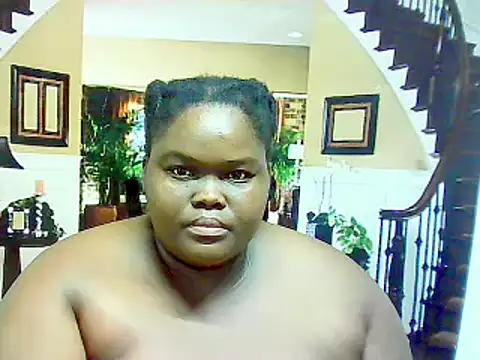 Snapshot of EbonyHotBuns chatting on 02-26-25, 06:15 EbonyHotBuns online show from 02-26-25, 06:15