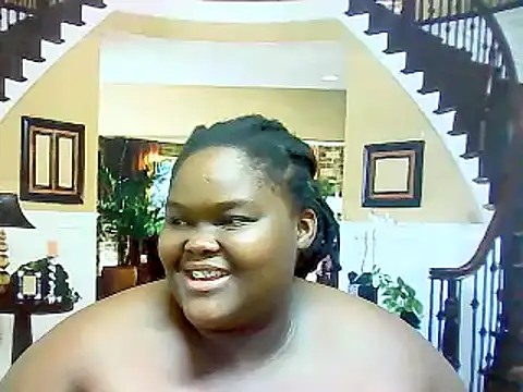 Snapshot of EbonyHotBuns chatting on 03-08-25, 05:38 EbonyHotBuns online show from 03-08-25, 05:38