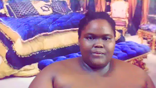 Snapshot of EbonyHotBuns chatting on 03-12-25, 12:10 EbonyHotBuns online show from 03-12-25, 12:10
