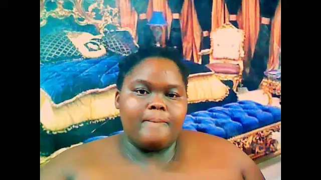 Snapshot of EbonyHotBuns chatting on 03-14-25, 05:48 EbonyHotBuns online show from 03-14-25, 05:48
