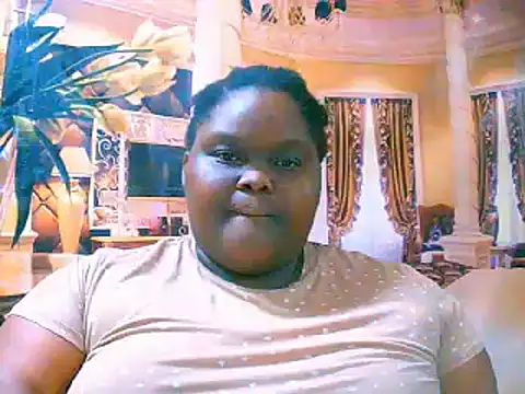 Snapshot of EbonyHotBuns chatting on 09-15-25, 09:31 EbonyHotBuns online show from 09-15-25, 09:31