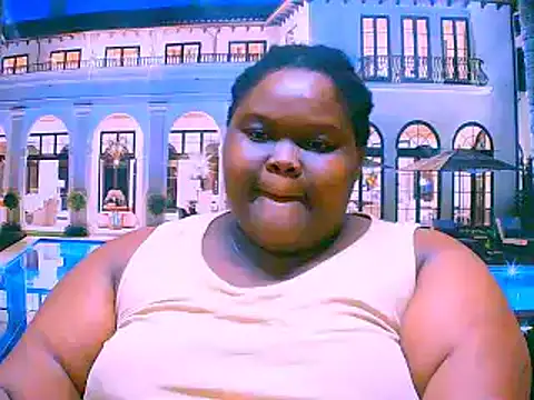 Snapshot of EbonyHotBuns chatting on 10-14-25, 06:47 EbonyHotBuns online show from 10-14-25, 06:47