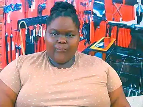 EbonyHotBuns online show from 11-11-25, 07:36